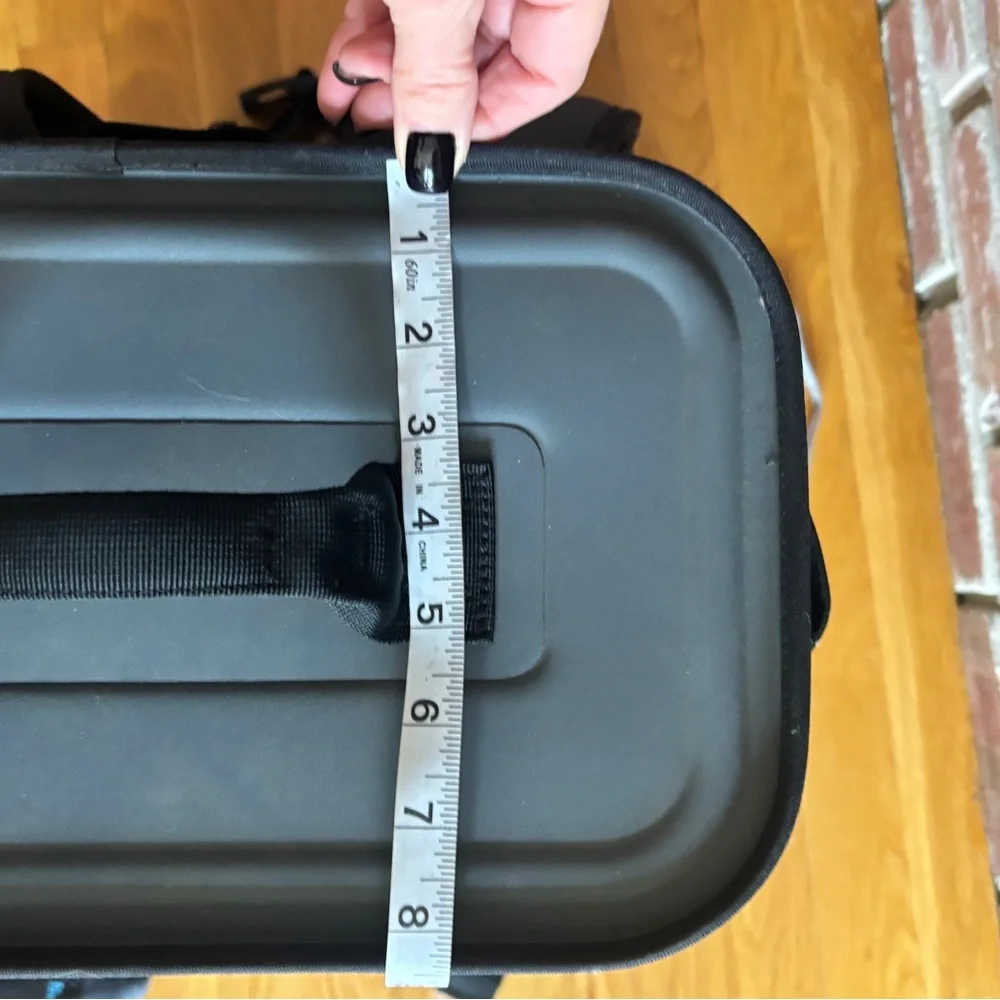 YETI Hopper M20 Backpack Cooler - Dark Gray - Picture 7 of 8